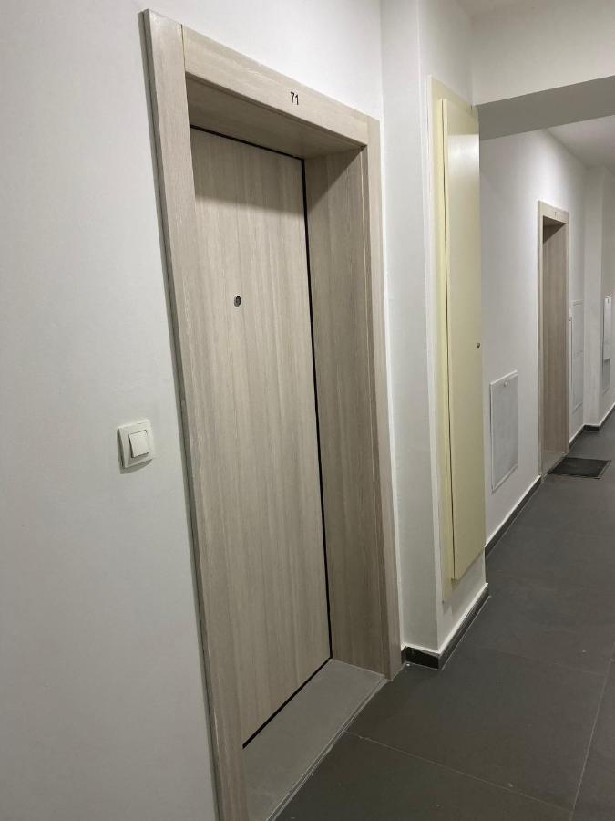Sunshine Apartment Skopje Zewnętrze zdjęcie